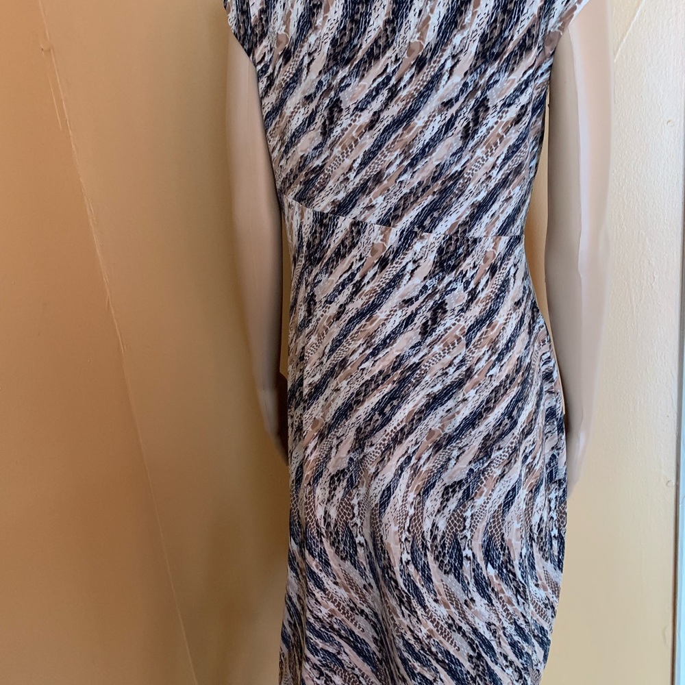Multi dress. - Picture 2 of 2
